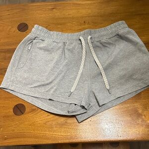 Vuori gray Women's Casual Shorts S